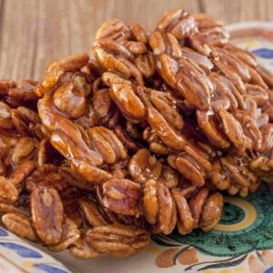 WF Roasted Pecans and Cream